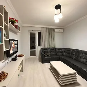  Апартаменты Genri